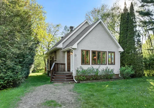 Two or more stories for sale - 7 Tsse Lépine, Lavaltrie, J5T1A3