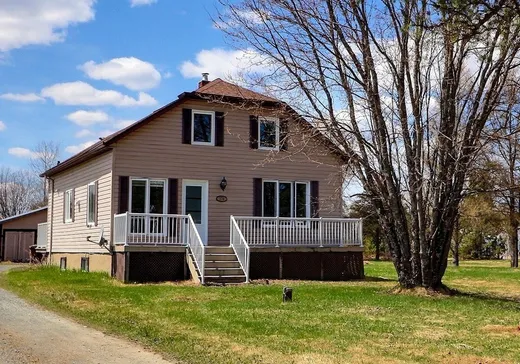 Two or more stories for sale - 274 Av. de l'Église, Rouyn-Noranda, J0Z1Y1