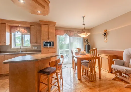 House for sale - 7 Rue des Nations, Victoriaville, G6P 7B1