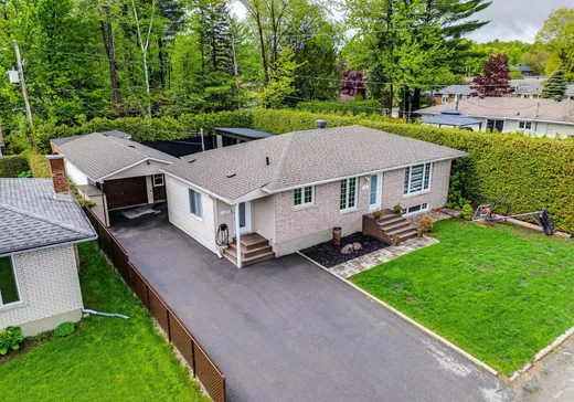 Maison à étages à vendre - 159 Rue Grégoire, Buckingham, J8L2Z6