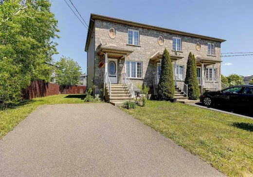 Two or more stories for sale - 57 Rue Lemieux, Granby, J2H0E8