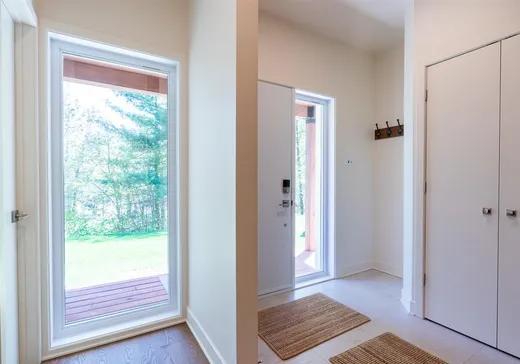 Maison à vendre - 2411 Rue de la Carriole, Sainte-Adèle, J8B 1Z9