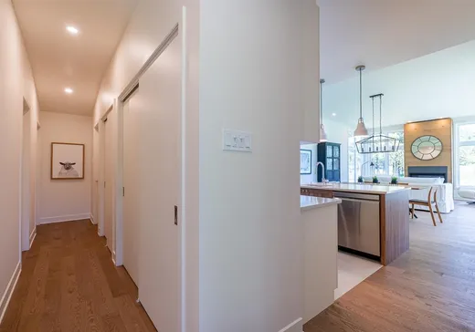 Maison à vendre - 2411 Rue de la Carriole, Sainte-Adèle, J8B 1Z9
