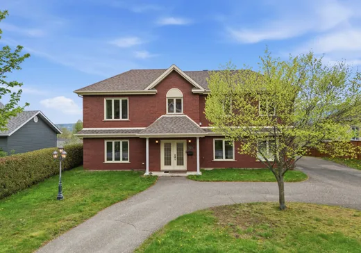 Maison à vendre - 703 Rue Bouhier, Magog, J1X 7K8