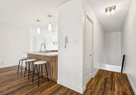 Condo for sale - 2489 Rue des Seigneurs O., Saint-Hyacinthe, J2T 0E4