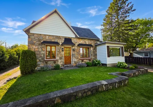 House for sale - 146 Rue St-Vincent, Sainte-Agathe-des-Monts, J8C 2B2