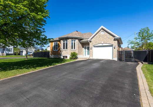 Maison à vendre - 99 Rue Bizet, Châteauguay, J6K 5H7