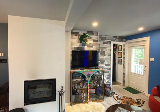 Maison à vendre - 940 Boul. St-Charles, Drummondville, J2C 4Y8