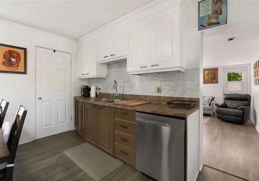 House for sale - 22 2e Avenue, Windsor, J1S 1Y9