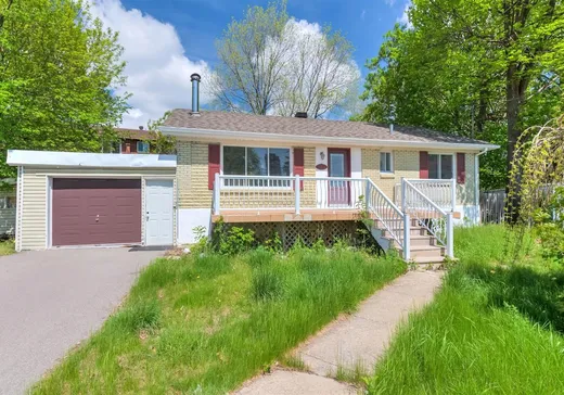 Bungalow à vendre - 353 61e Avenue, Laval (Chomedey), H7V2E6