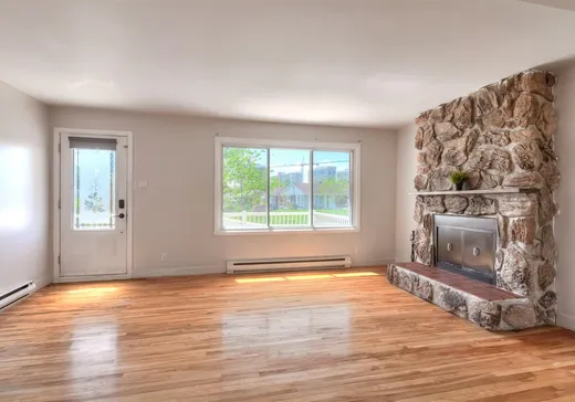 Maison à vendre - 353 61e Avenue, Laval (Chomedey), H7V 2E6
