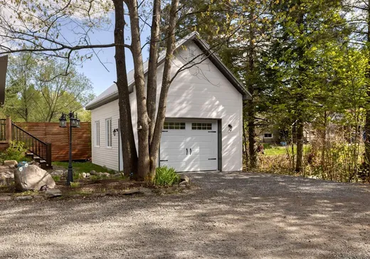 Maison à vendre - 260 Rue de la Concorde, Saint-Calixte, J0K 1Z0