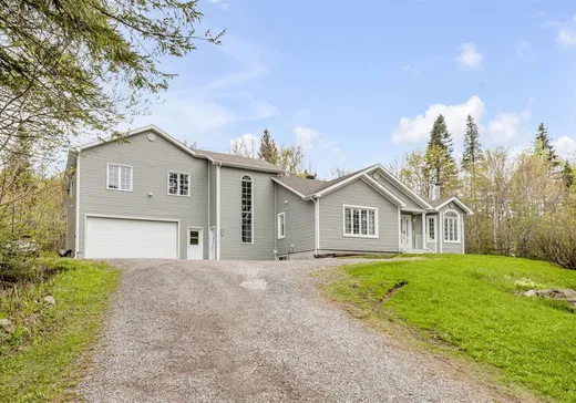 Maison à vendre - 130-130A Ch. du Moulin, Lac-Beauport, G3B 0E2