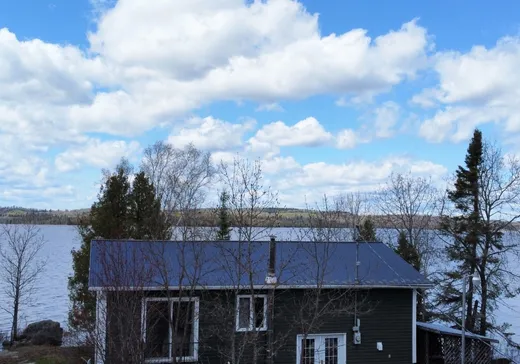 Maison à vendre - 1002 Rue Gaudet, Rouyn-Noranda, J0Z 2X0