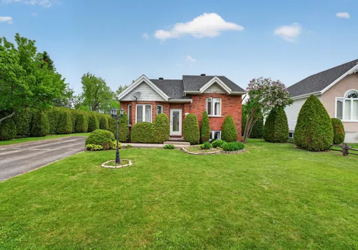 Maison à étages à vendre - 30 Av. Girard, Berthierville, J0K1A0