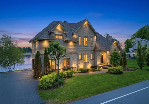 Two or more stories for sale - 2355 Ch. Hemming, Drummondville, J2B8T3
