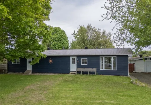 Loft for sale - 6 Rue Suzie, Victoriaville, G6P 7S3
