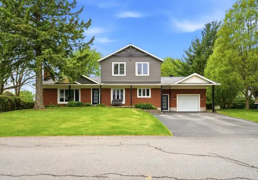 Two or more stories for sale - 16 Rue Plaisance, Victoriaville, G6P5N2
