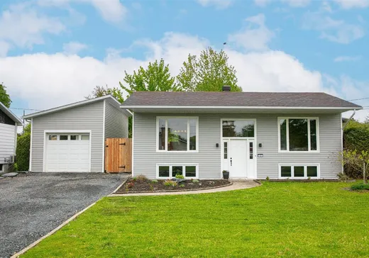Bungalow for sale - 12 Rue Paquin, Sherbrooke, J1C0L3