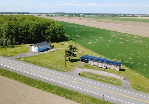 House for sale - 247 Route 122, Saint-Guillaume, J0C 1L0