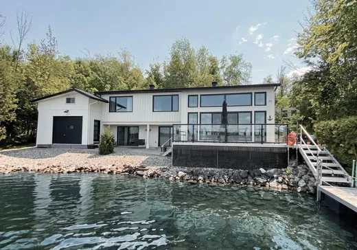 Paliers multiples à vendre - 282 Rue Bordeleau, Magog, J1X0M9