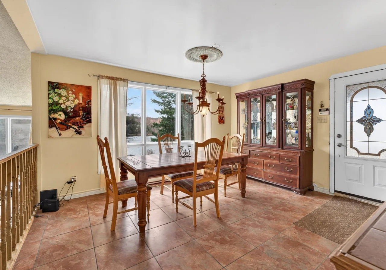 615 Rue Dodon — photo 3