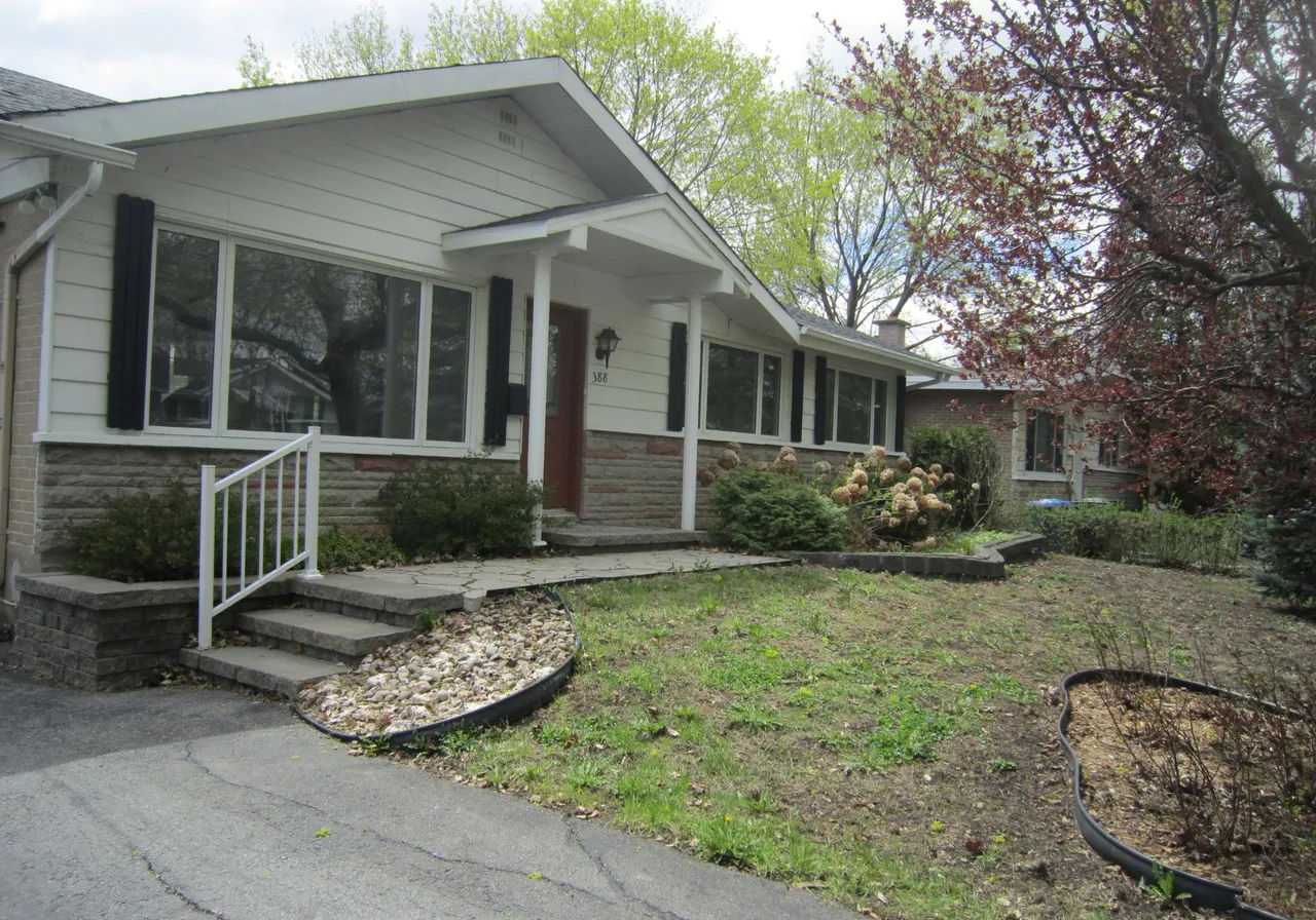 388 Av. du Curé-David — photo 1