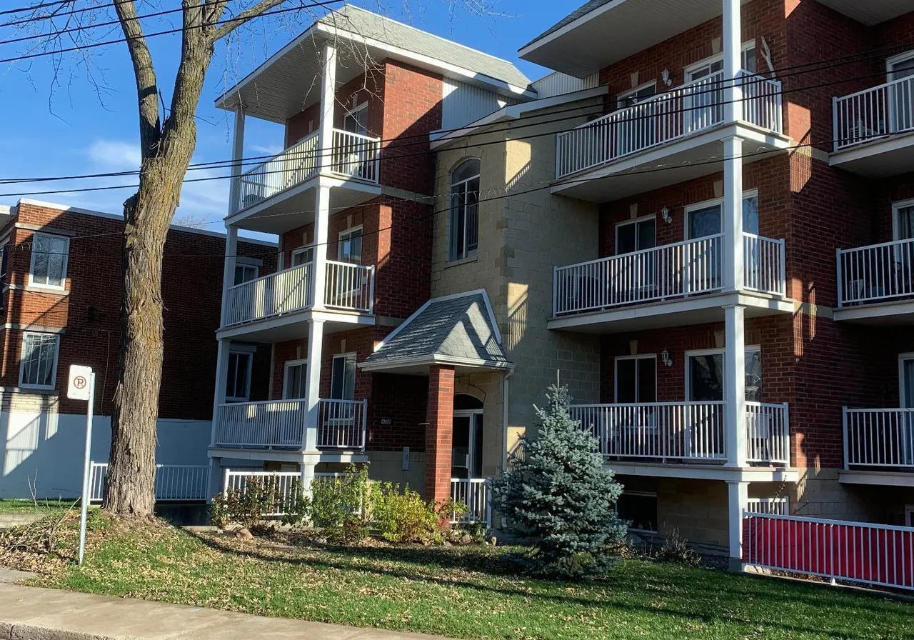 4708 Boul. Léger — photo 1