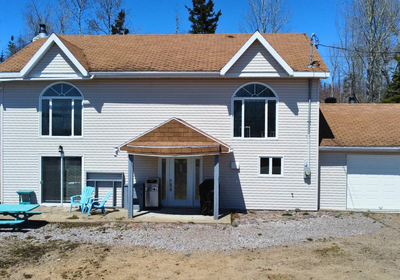 1803 Route Jacques-Cartier — photo 2