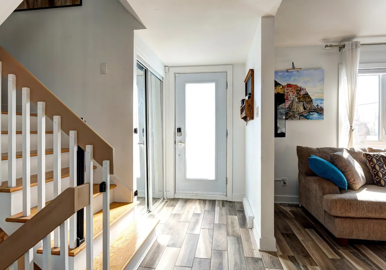 1251 Rue Poirier — photo 2