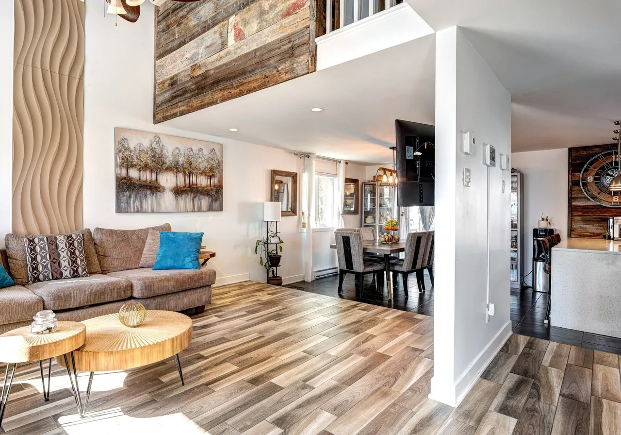 1251 Rue Poirier — photo 3