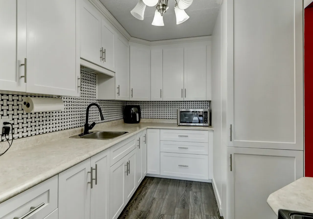 485 Rue Rochon — photo 1