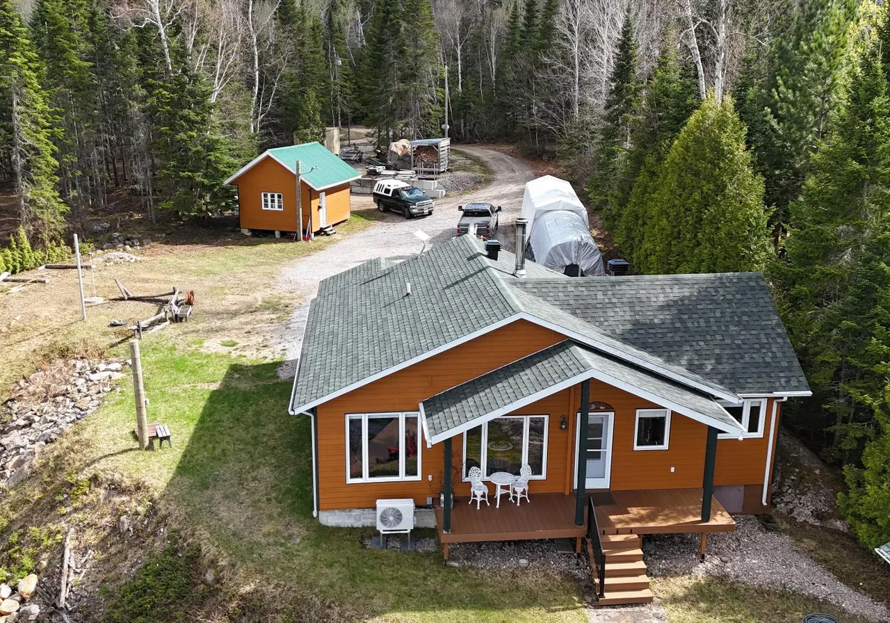 171 Rue Lac-La Tuque — photo 2