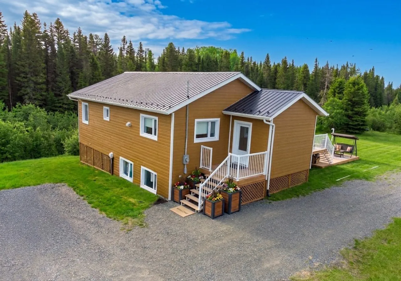 5888 Av. Larivière — photo 2