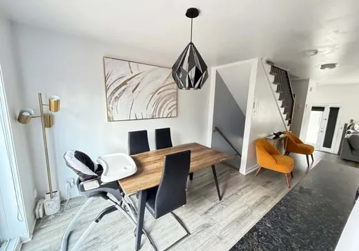 Maison à vendre - 816 Rue Notre-Dame, Saint-Sulpice, J5W 3W5