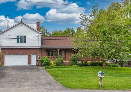 Fermette à vendre - 29F Route de la Grande-Ligne, st-rosaire, G0Z1K0