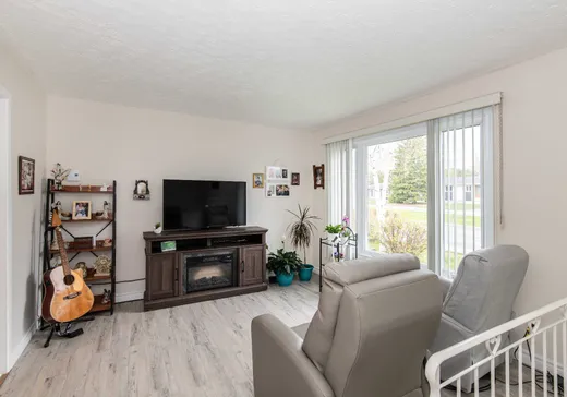 Maison à vendre - 923 Boul. des Pins, Val-d'Or, J9P 2T7