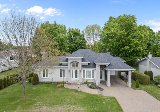 Maison à vendre - 1354 Rue des Frênes, Sainte-Marie, G6E 2J4
