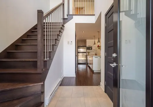 Maison à vendre - 8982 Rue Pierre-Rodrigue, Laval (Laval-des-Rapides), H7N 3K4