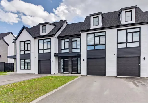 Maison à étages à vendre - 10935 Rue du Beaujolais, Mirabel, J7N3R3