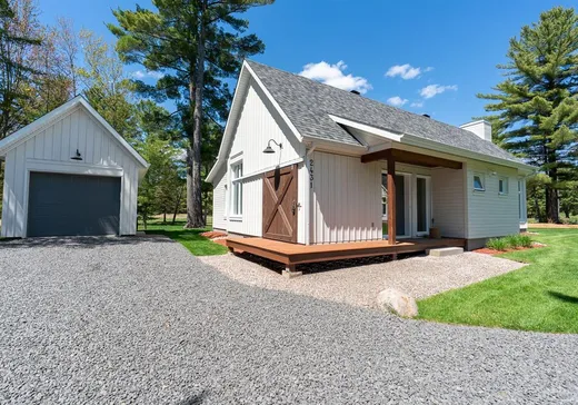 Bungalow for sale - 2411Z Rue de la Carriole, Sainte-Adèle, J8B1Z9