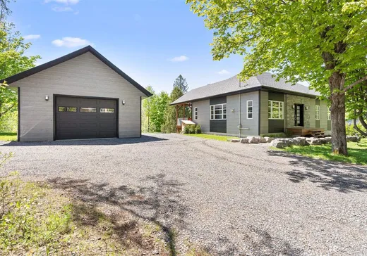 Bungalow à vendre - 14 Ch. Harvey, Stoneham, G3C1M7