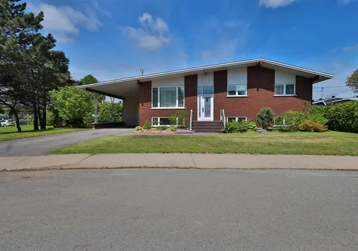 Bungalow for sale - 9 Rue St-André, Victoriaville, G6P2T2