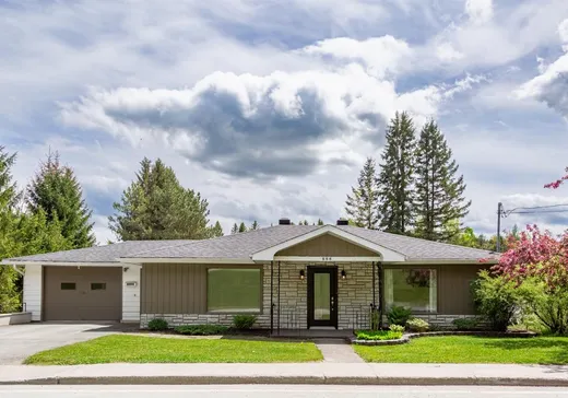 House for sale - 223 Rue Principale O., Dudswell, J0B 2L0