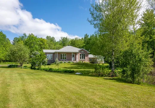 Bungalow à vendre - 828 11e Rang, Granby, J2J0P9