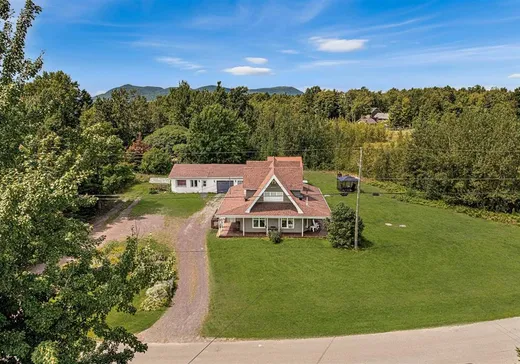 Maison à étages à vendre - 31 Rue Rainville, Granby, J2J0B5