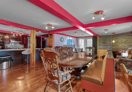 Maison à vendre - 31 Rue Rainville, Granby, J2J 0B5