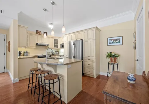 Condo à vendre - 601 Rue du Charpentier, App. 101, Bromont, J2L 3L7