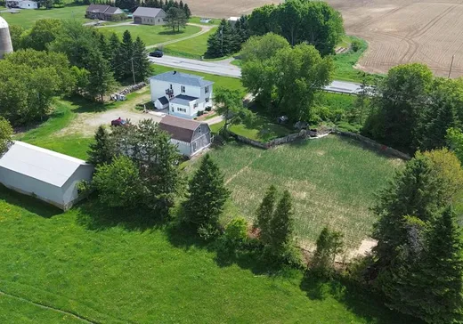 Maison à vendre - 32-32A Route 116 O., Warwick, J0A 1M0