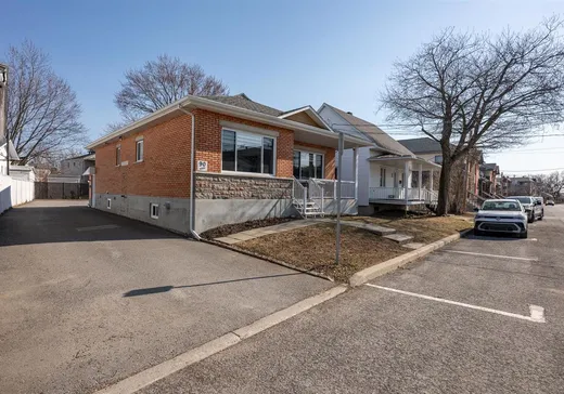 House for sale - 88-90 Rue St-Paul, Charlemagne, J5Z 1G3